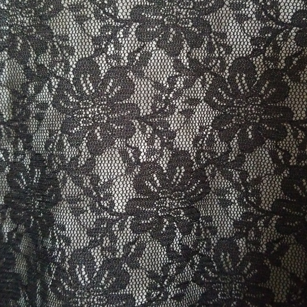 NWOT LACE LuLaRoe Shirley